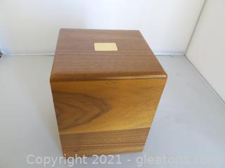 Solid Walnut Humador hinged lid made in the usa